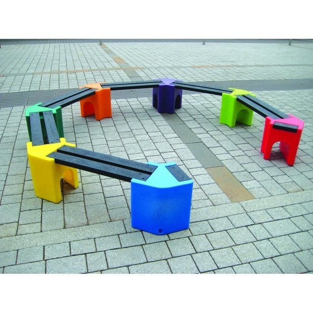 Supporting image for Learning Curve - Outdoor Benches