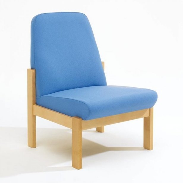 Supporting image for Meridian Medium Back Beech Chair