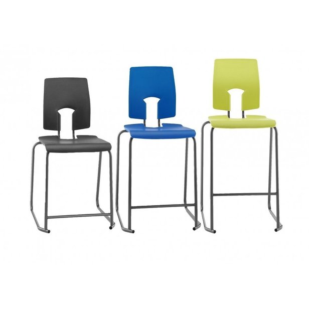 Supporting image for Pennine high chair - H525
