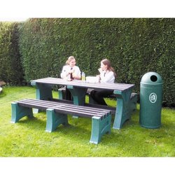 Supporting image for YPTB6 - 6 Seater Premier Outdoor Table Set - image #2